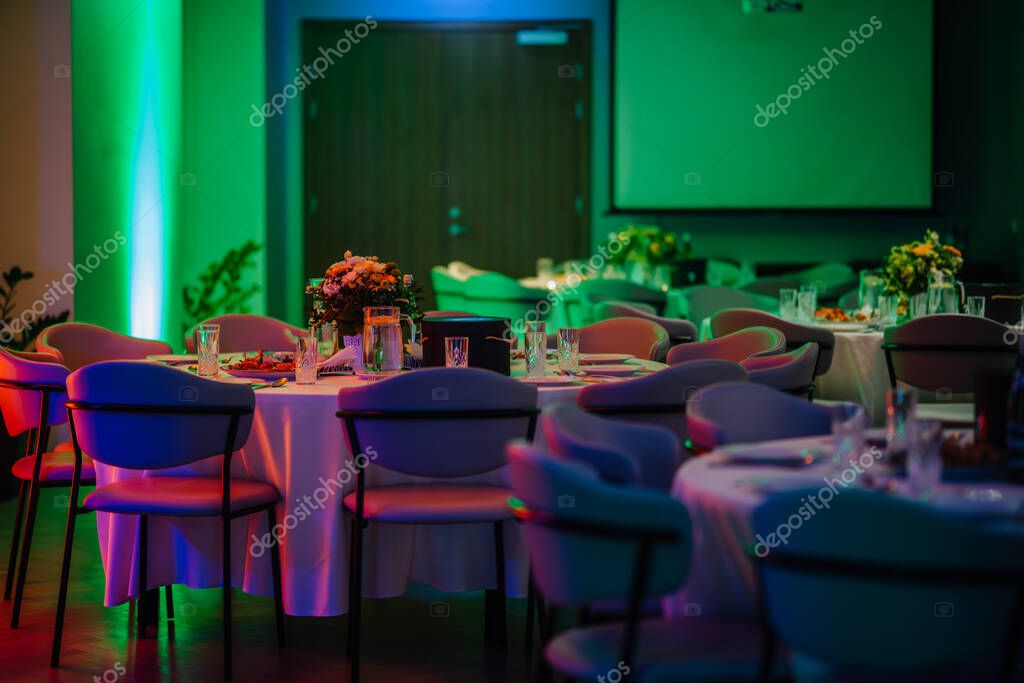 Gala corporatif avec mur LED et projection